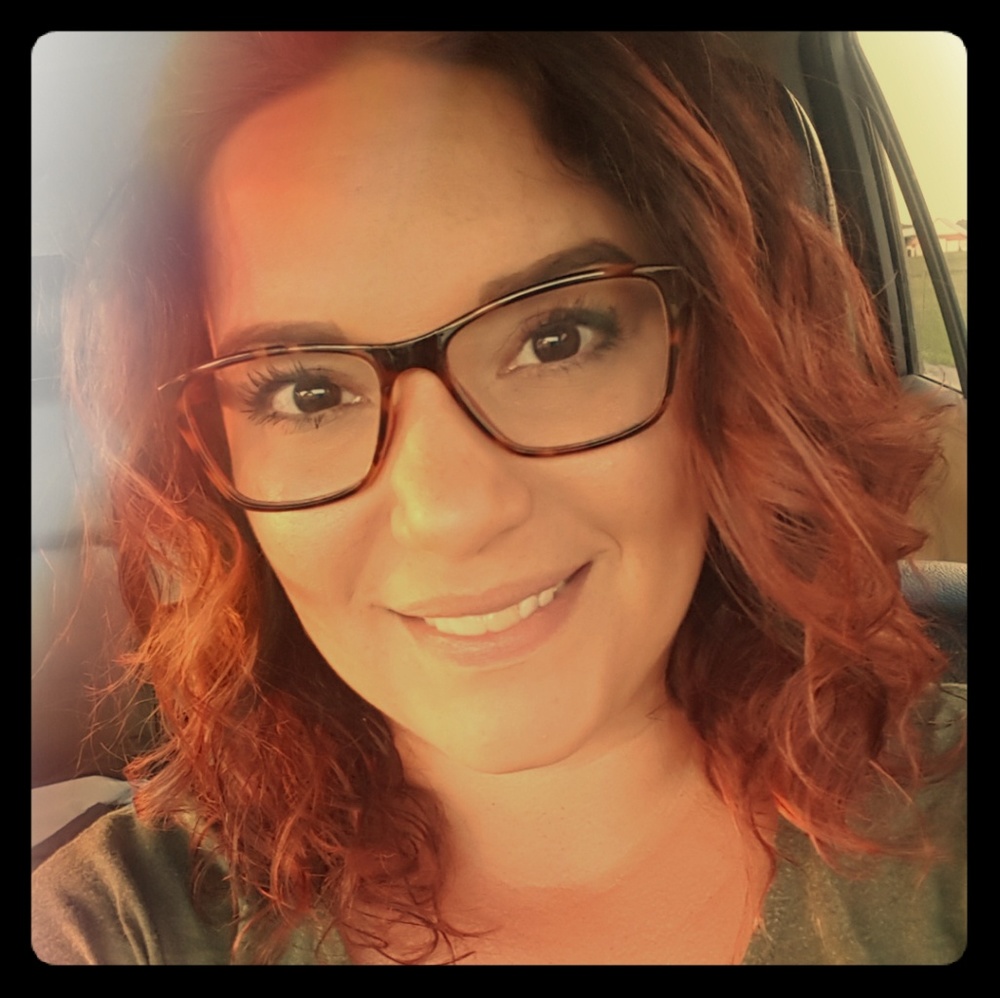 Meet your Posher, Nicole